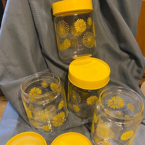 Vintage Corning Yellow Daisy Glass Storage Canisters - Picture 1 of 7